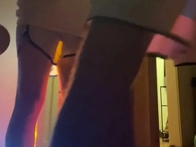 教练对嫩徒弟的严厉惩罚 - 免费版 japan gay porn straight