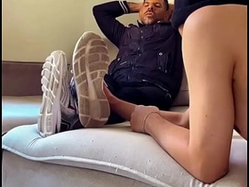 蒙面大屌被动男来我家干活结果屁眼挨了顿操 chinese gay porn office