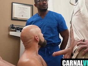 深喉更深第1集 深入观察 Adam Snow, Legrand Wolf, Noah White, Sean Xavier chinese gay porn 2026