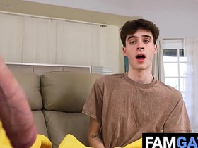 病中仍要屌 Brody Kayman, Max Mabry chinese brother gay porn