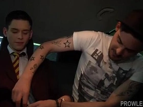 双龙入洞年轻亚当·沃森 chinese gay couple porn