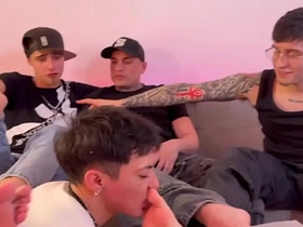 巴西佬与阿根廷人的淫乱趴 - FREE gay porn asian massage