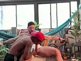 大屌老外猛干黑鬼巨根 chinese teens fucking gay porn