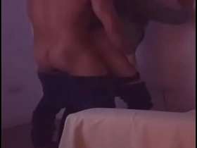 警校室友隔离三个月后爬上我的床操我 chinese daddy gay porn