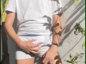 伪娘自尿 弄湿白内裤 男性失禁play chinese bareback gay porn