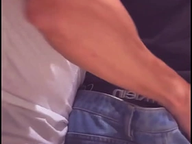 我和我最好的朋友打架打到操起来 japanese bus gay porn