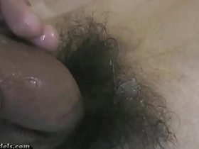 被绑的亚洲大屌男孩打手枪 chinese coffee gay porn