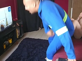 和骚货爽翻天 asian gay porn public