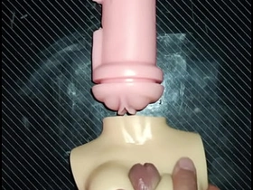 三人行Kissy与Dolly：从阴道到奶子！她们把我榨干了。 sensual chinese gay porn