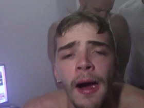 猛男爆菊把瘦0小穴灌满精液 - 无套内射 short chinese gay porn