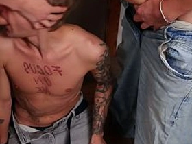 第62期 两根大鸡巴猛操小鲜肉的紧屁眼 japan gay porn company