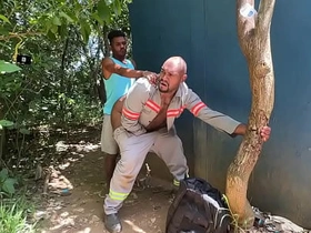 工地黑哥溜出来让停车场管理员爆菊 gay sex videos asian big cock