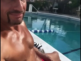 池畔躺平任操 chinese dildo porn gay