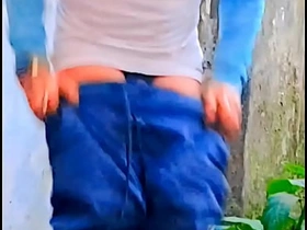 可爱伪娘户外玩乐和撒尿合集 gay porn hunk japan