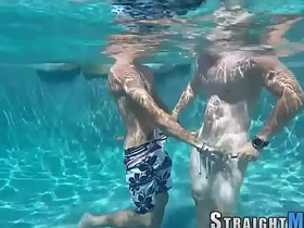 直男亚裔骑鸡巴 gay chinese superchub porn