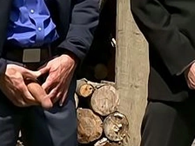 老爹性爱档案：熟男大卫·安东尼与特洛伊·丹尼尔斯户外狂操爆肛 asian gay porn feet