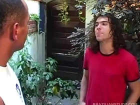 巴西大屌猛男激烈口交狂干 watch chinese gay porn