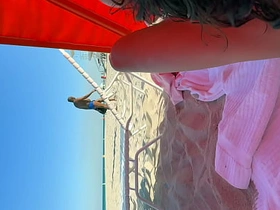 公共海滩与小鲜肉 japanese cum inside gay porn