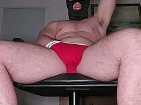 PhantomGentX穿红色Calvin Klein内裤 throne load!肌肉猛男撸出超硬巨量精液 korean teen gay sex porn