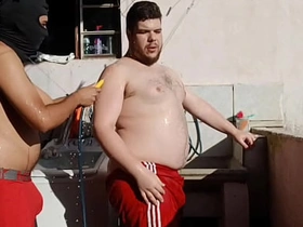 马洛卡在屋顶上干小胖子 - 第一部分 RED和SHEER完整版 gay orgy chinese porn