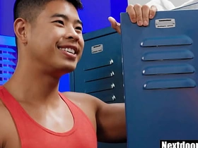 亚裔肌肉男被大屌朋友猛干 pinoy porn gay site