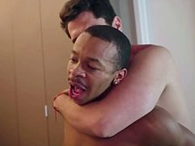 埃里克·霍尔的巨屌无套狂操法老吞精者 gay sex videos of south asian