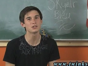 EMO同志亚洲按摩 先听Skyelr Bleu来自哪儿 chinese muscled gay porn