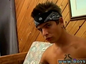 亚洲少年与成熟青年男同色情 我最爱的一件事是... chinese boy gay sex porn